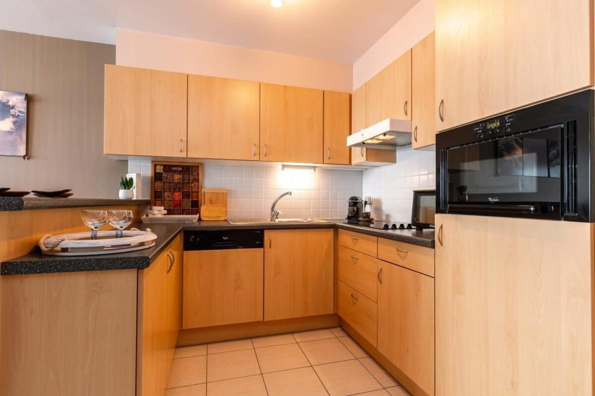 Huswell - Lovely Apartment With Lateral Sea View Middelkerke Exterior foto